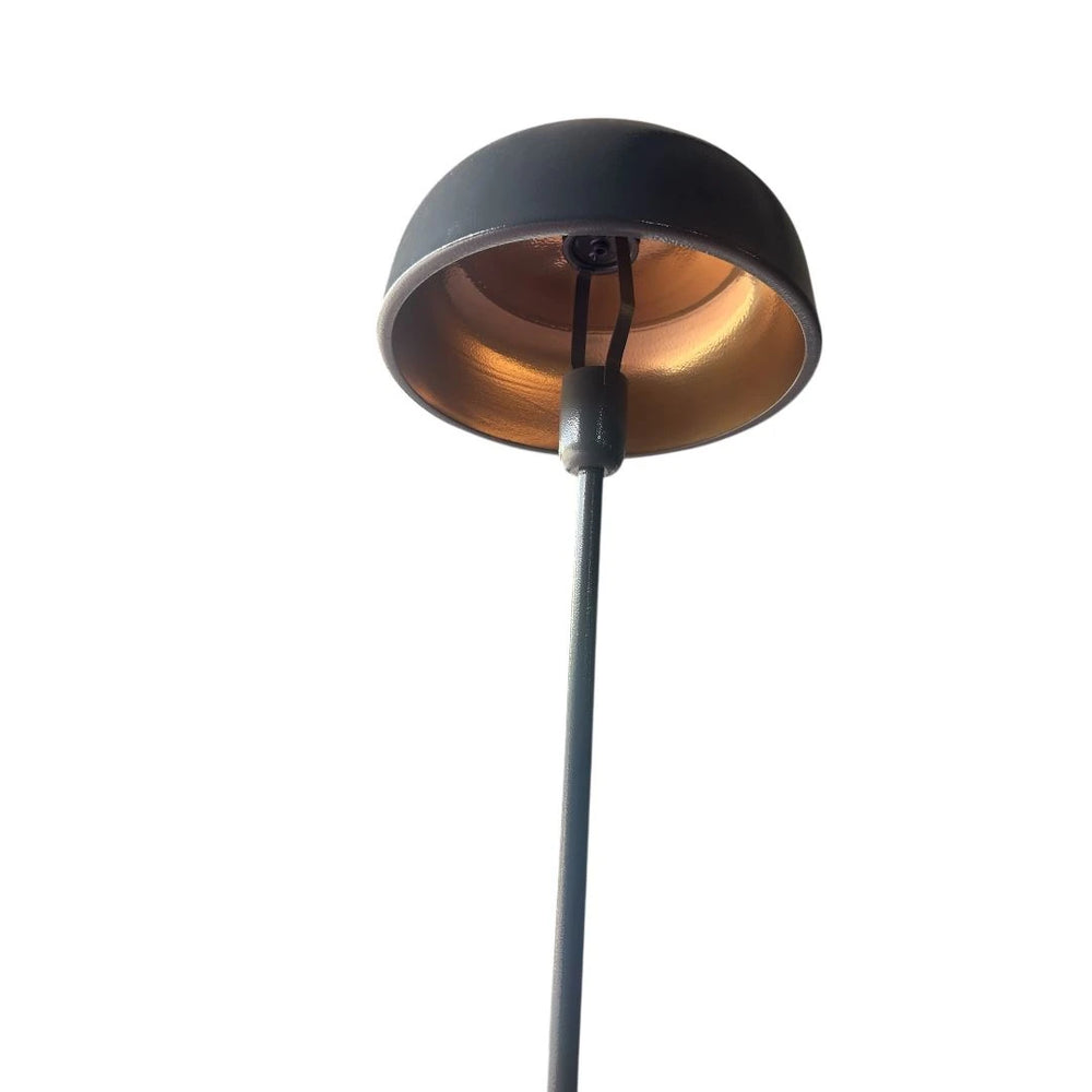 Стоящ Ламбадер